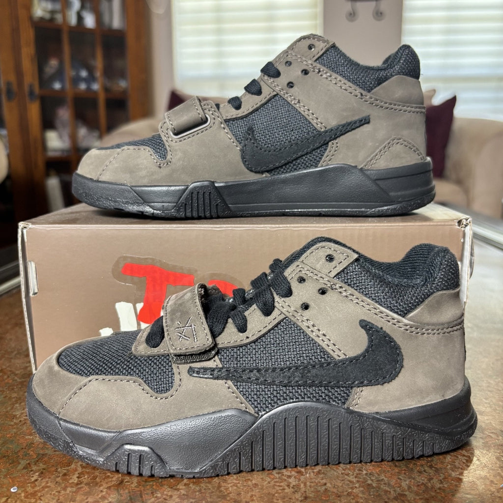 Nike Jordan Jumpman Jack TR Travis Scott Dark Mocha PS Size 13c Athletic Sneaker