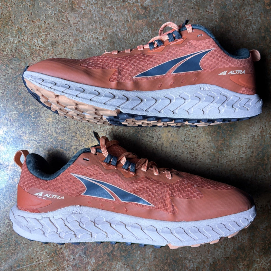 Altra Outroad Shoes Womens Sz 9.5 Orange Trail Running Outdoor Athletic Sneakers