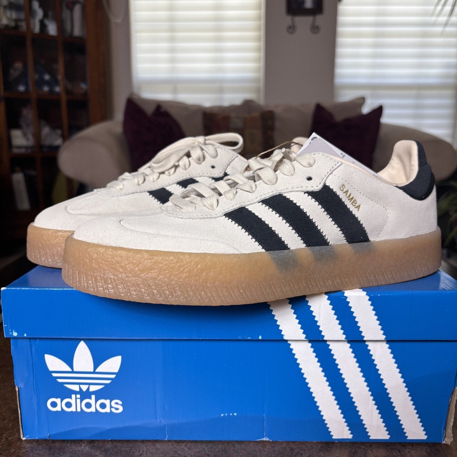 Adidas Sambae Shoes Women's 9.5 Cream Black Gum Suede Lifestyle Casual Sneakers