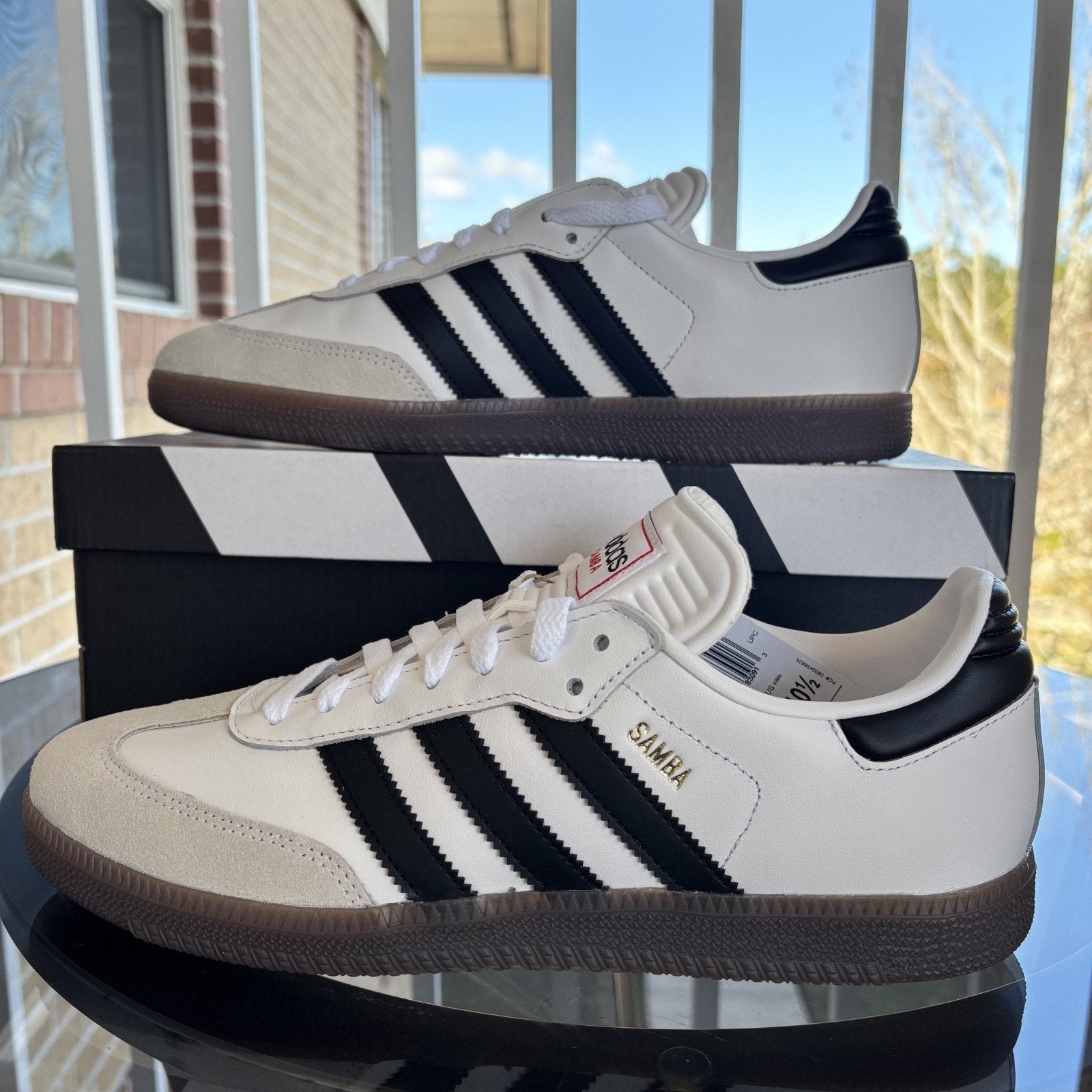 Adidas Samba Classic OG Indoor Soccer Shoes Casual White Black Gum Mens Size 9.5