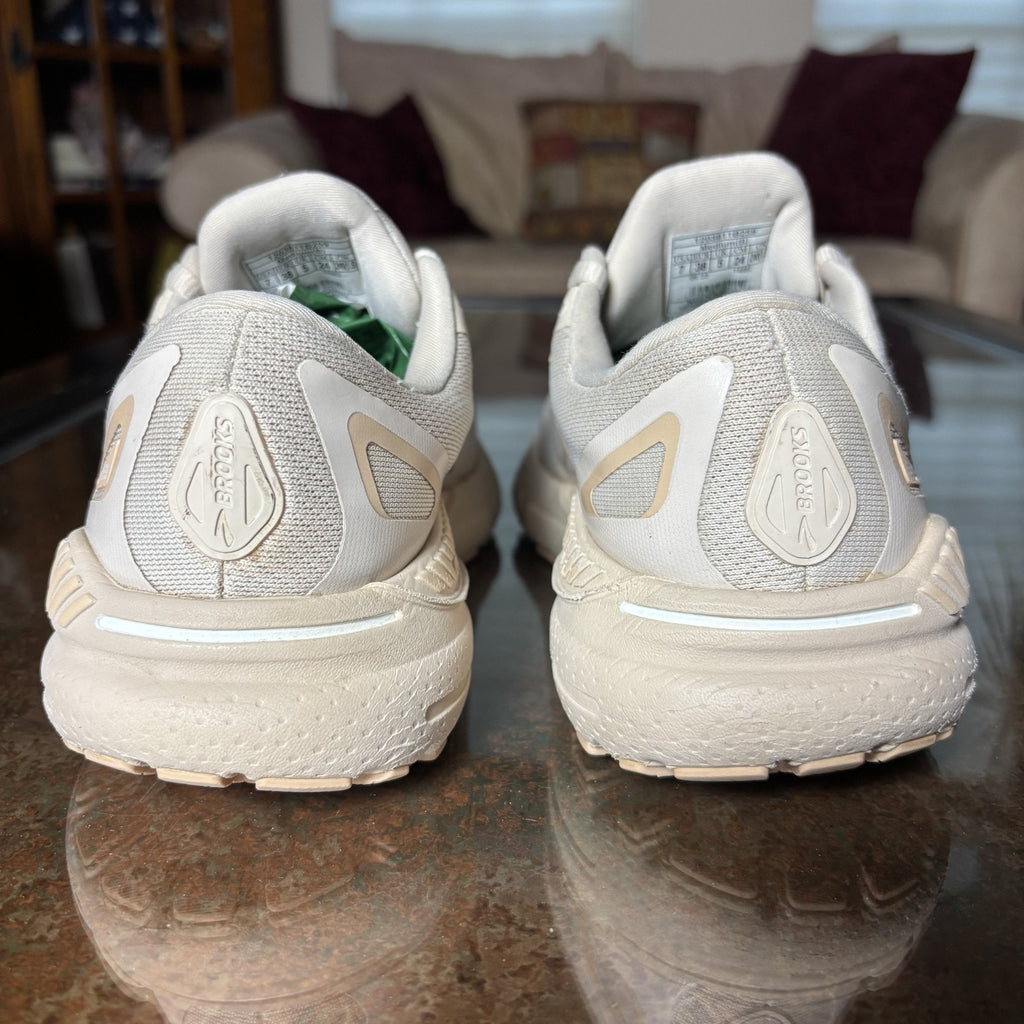 Brooks Adrenaline GTS 23 Shoes Womens Size 7 Beige Road Running Athletic Sneaker