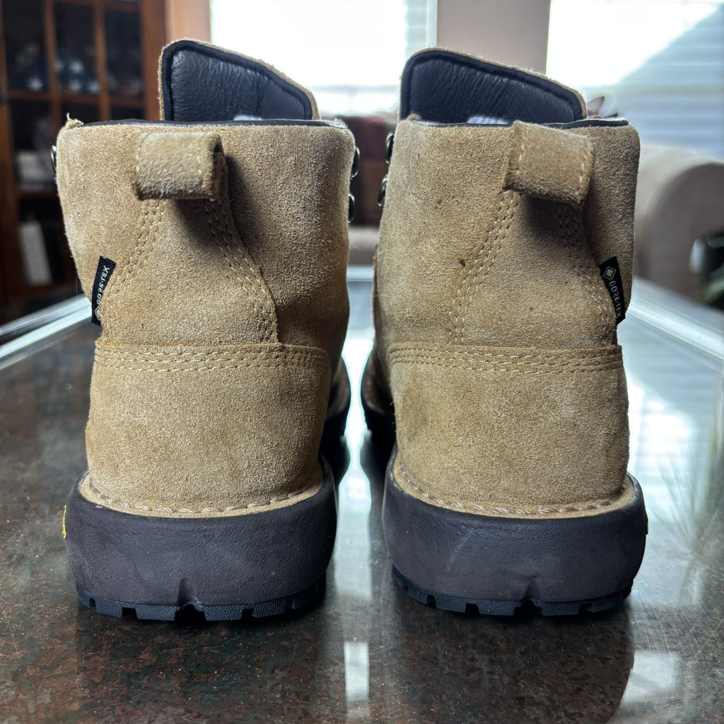 Danner Logger 917 GTX Boots Womens Size 8.5 Wheat Trail Outdoor Waterproof Shoes