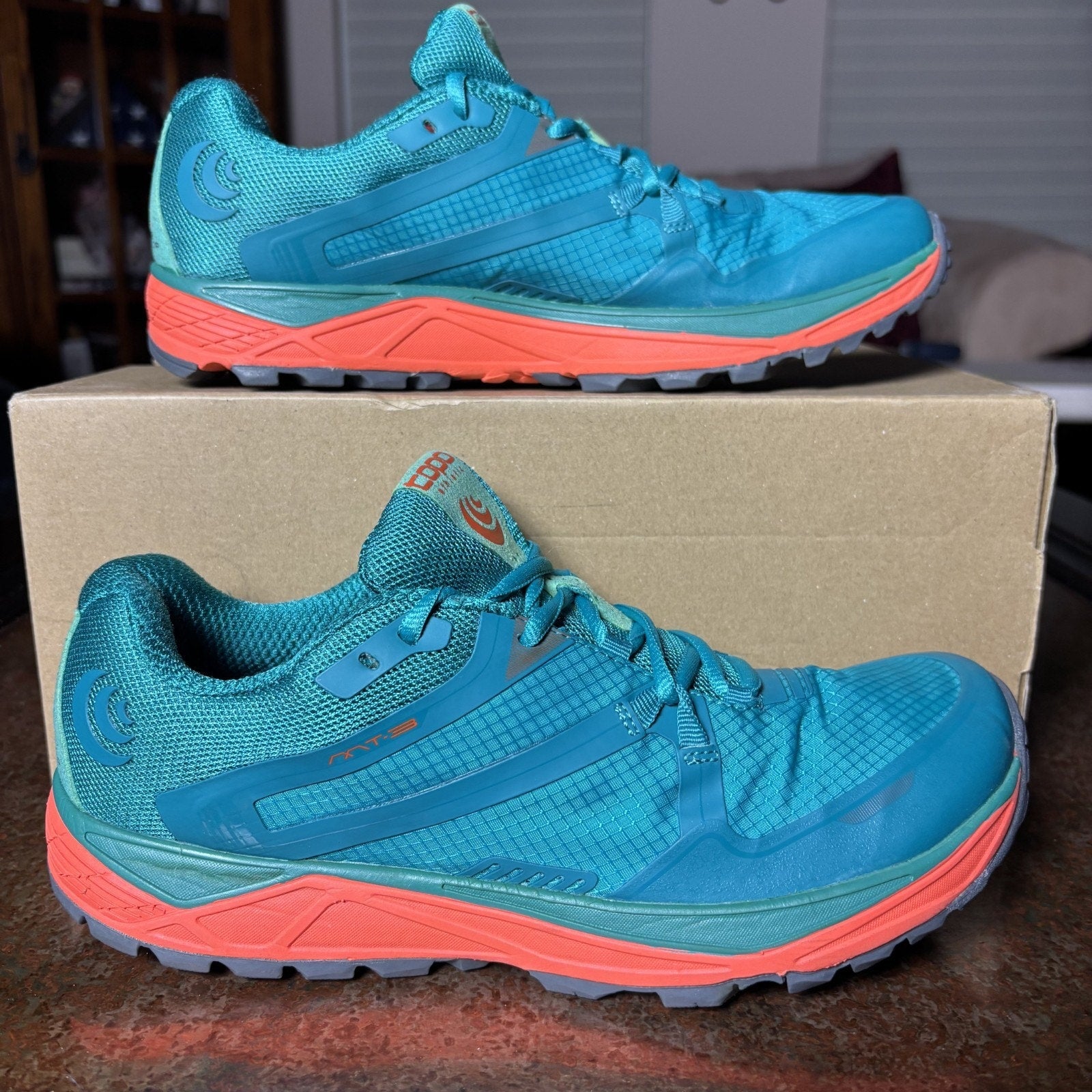 Topo Athletic MT 3 Shoes Women's 9 Teal Orange Trail Running Athletic Sneakers
