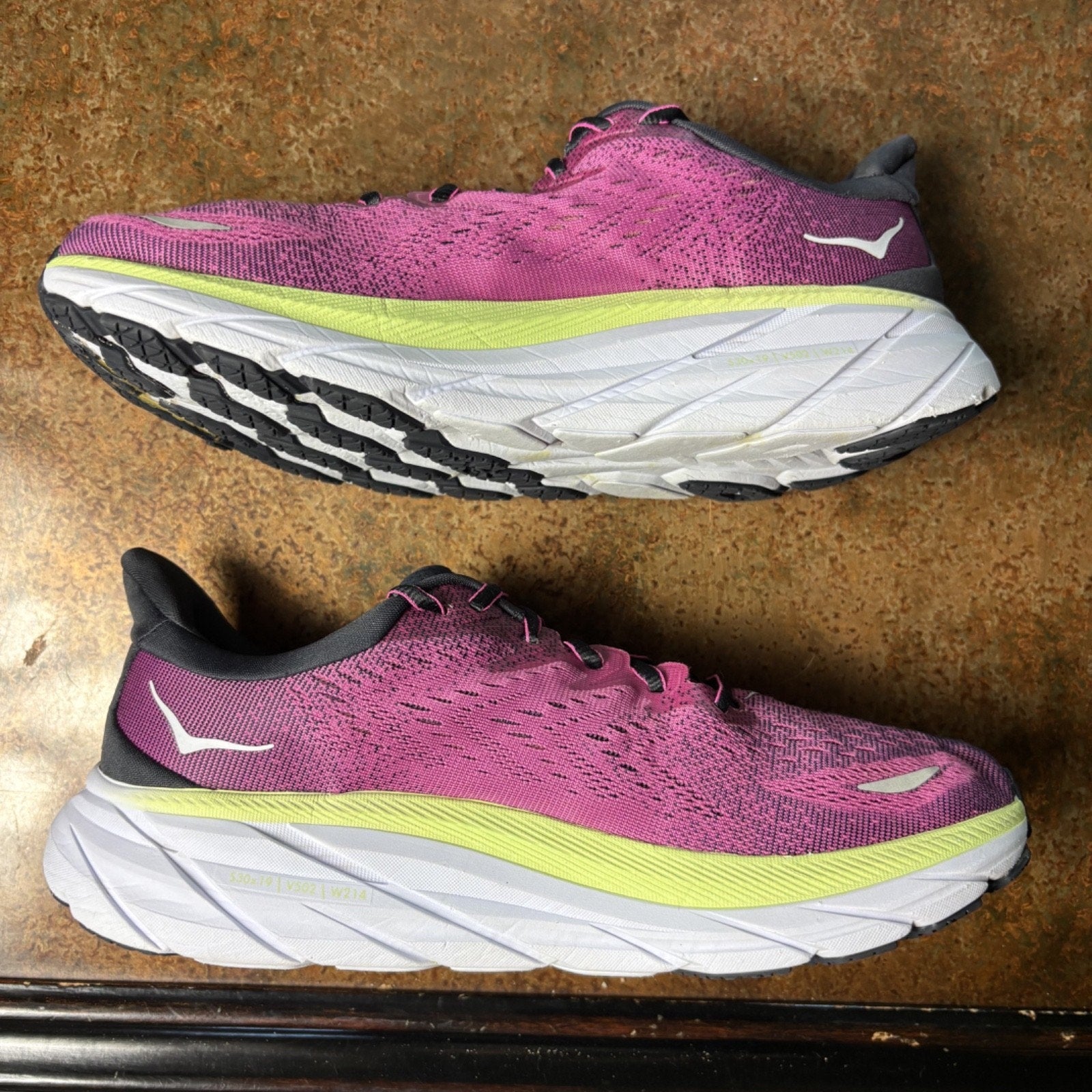 Hoka One One Clifton 8 Shoes Women's Sz 9.5 B Pink Running Athletic Gym Sneakers