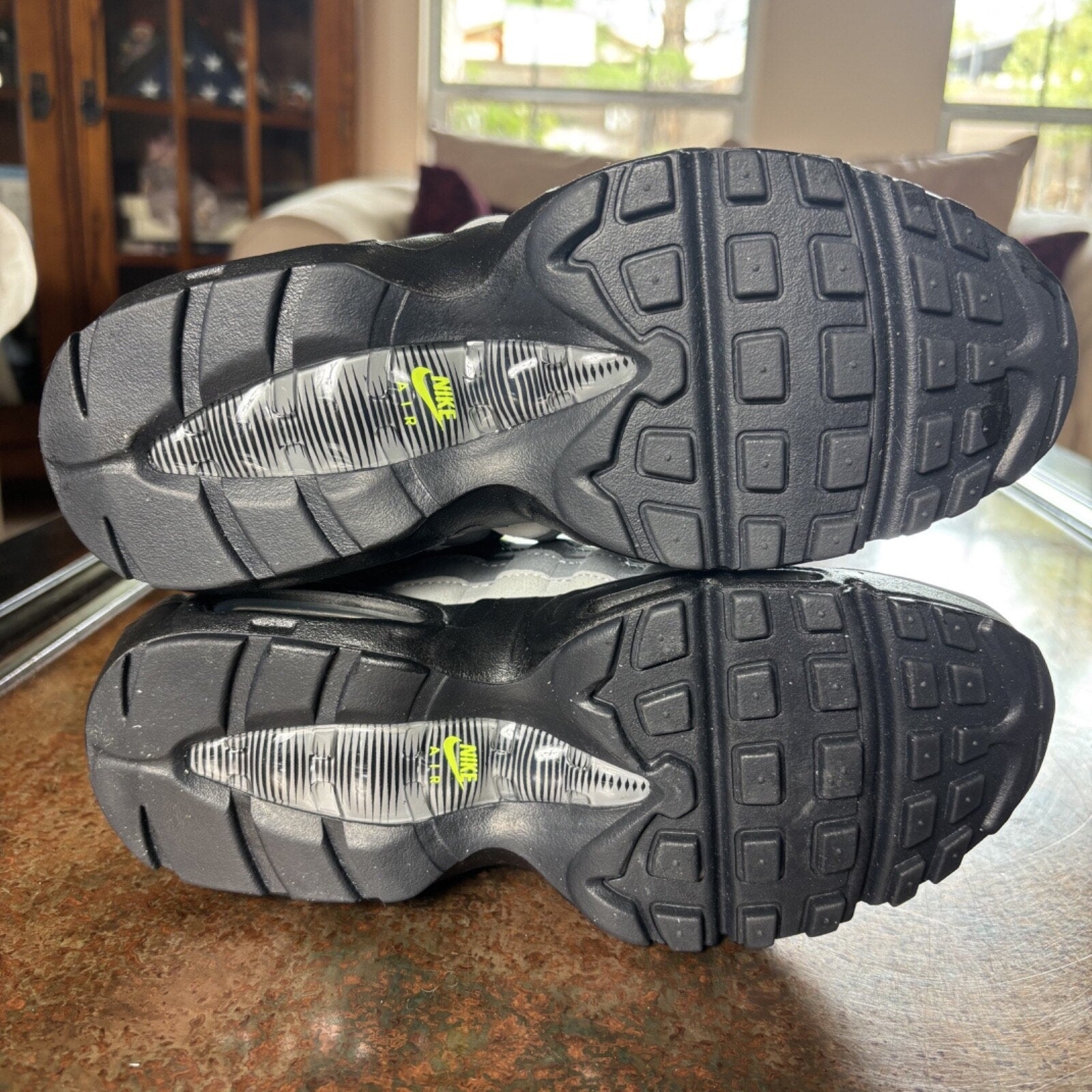 Nike Air Max 95 OG Volt Retro Gray Yellow Sneakers FV7016-001 Women's 7 | 5.5 GS