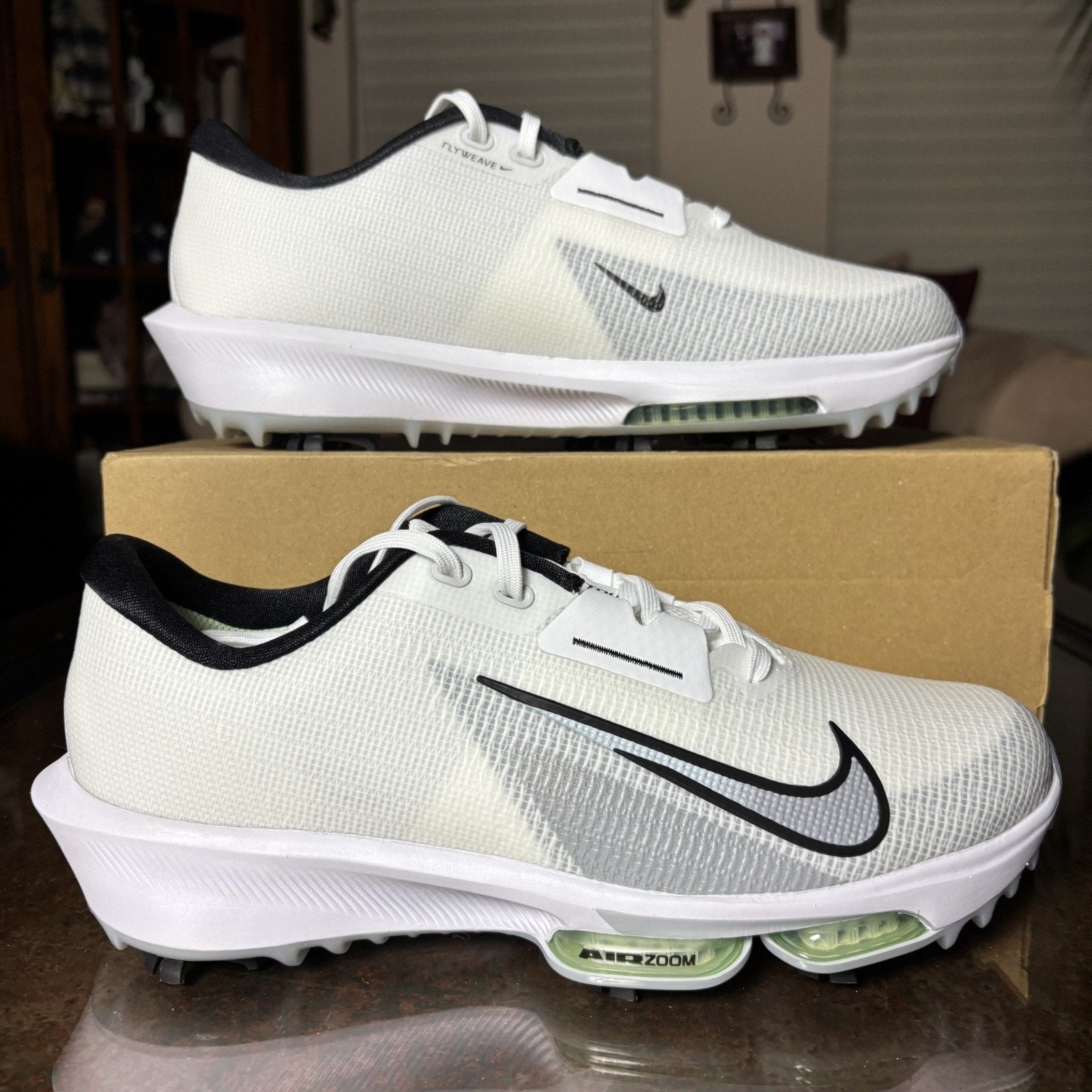 Nike Air Zoom Infinity Tour 2 Mens Size 9.5 White Golf Shoes Performance Comfort