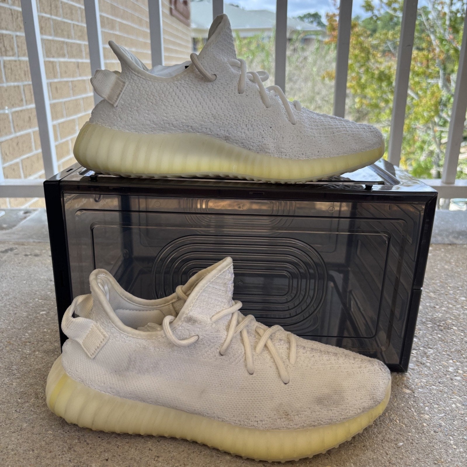 Adidas Yeezy Boost 350 V2 Shoes Mens Size 8 White Cream Athletic Sneakers CP9366
