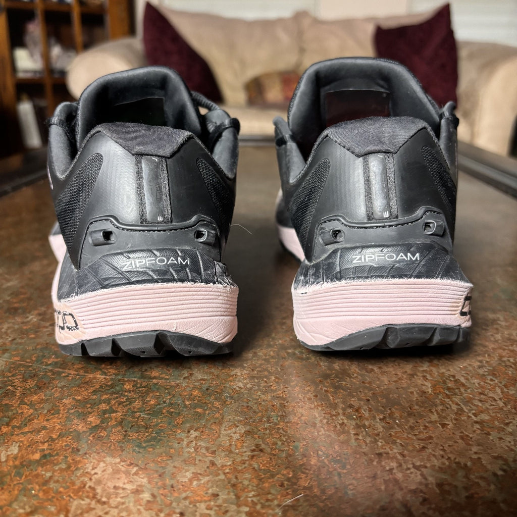 Topo Athletic MTN Racer 3 Women's Size 9 Black Pink Trail Running Shoes Sneakers