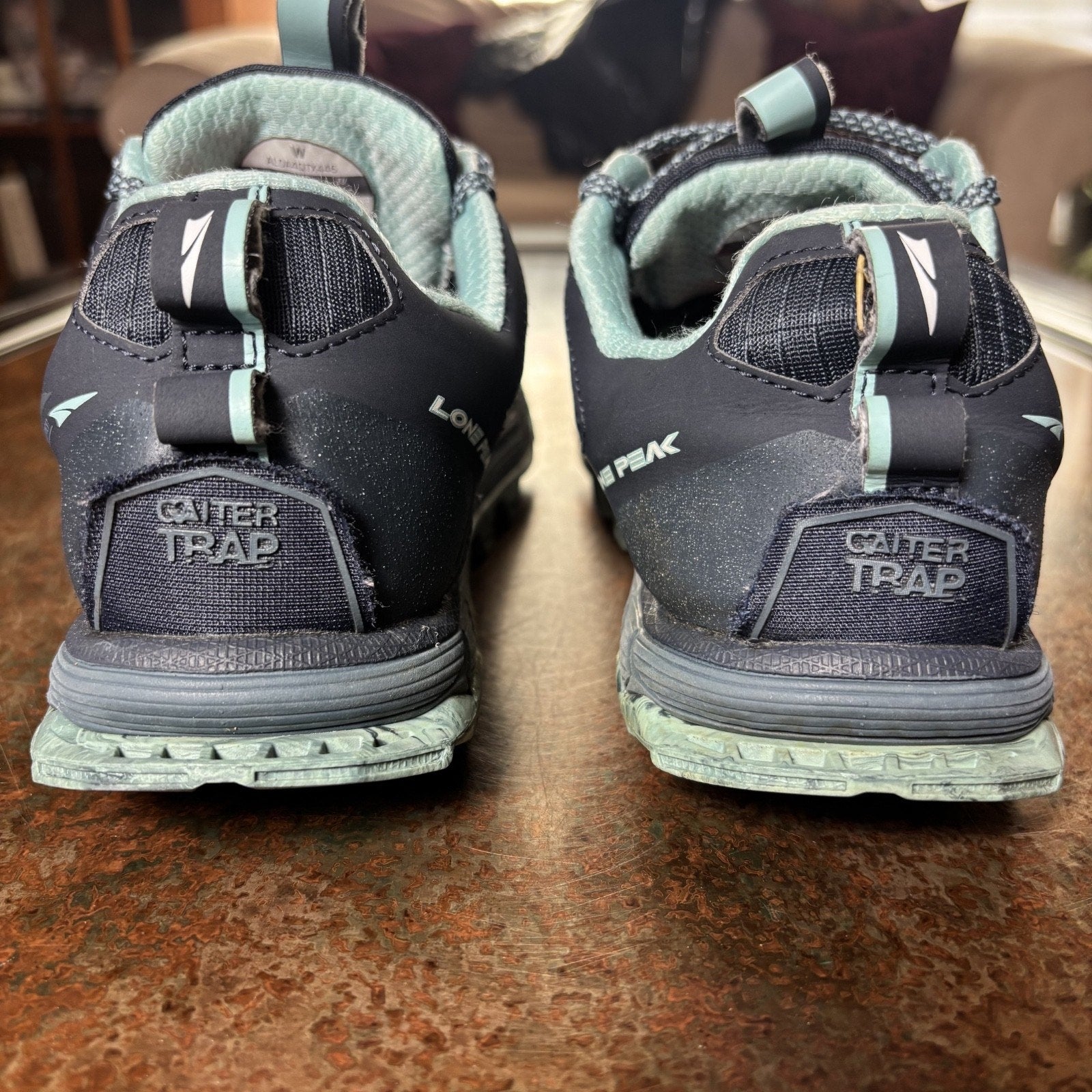 Altra Lone Peak 4.5 Women Size 10.5 Grey Trail Running Zero Drop Shoes Sneakers