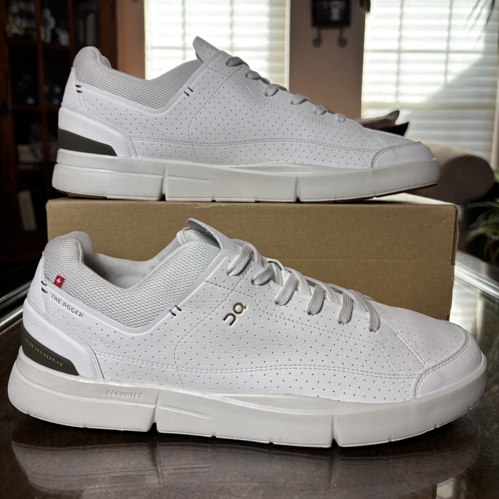 On The Roger Centre Court Shoes Mens 13 White Tennis Pickleball Athletic Sneaker