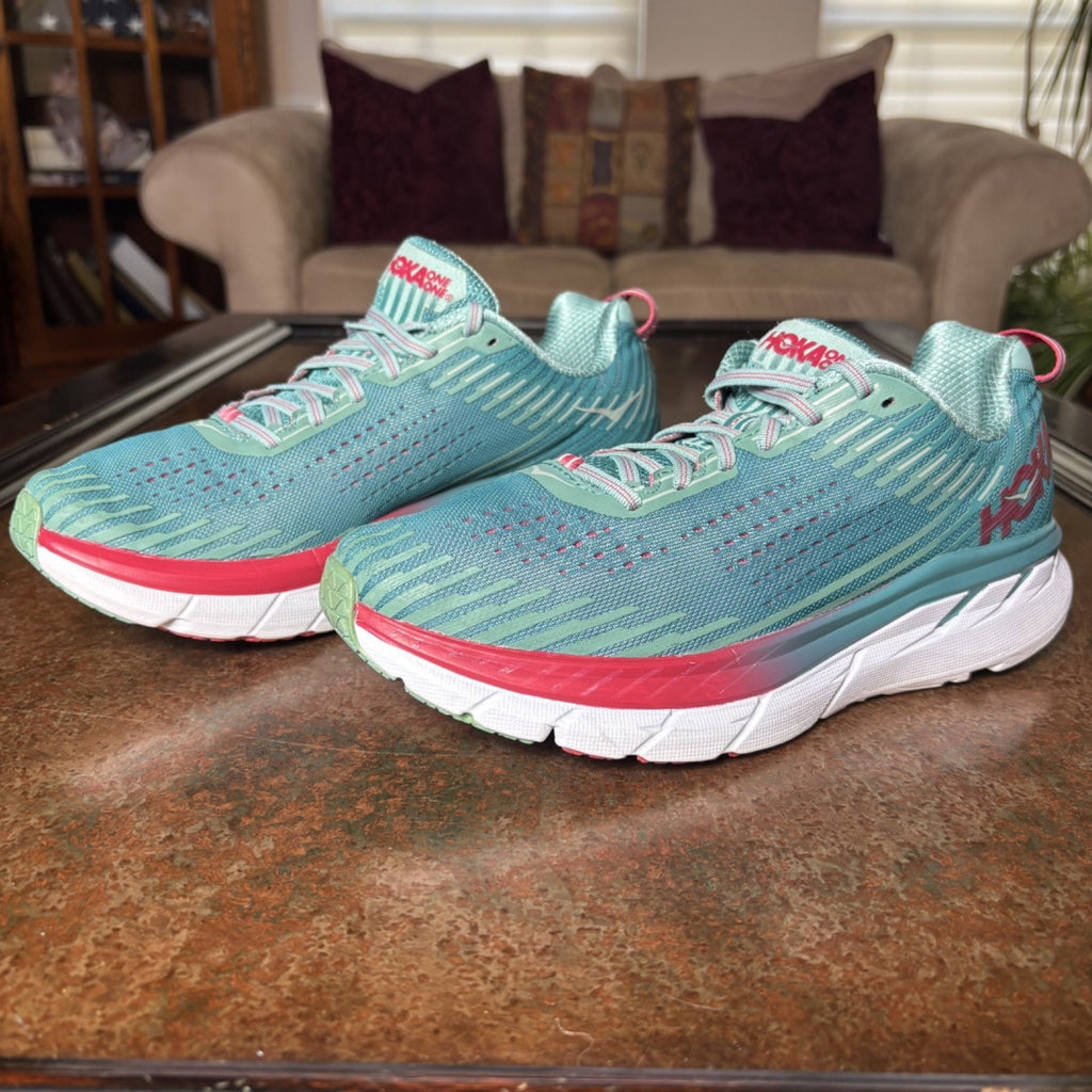 Hoka One One Clifton 5 Shoes Womens 9.5 Green Road Running Athletic Gym Sneakers