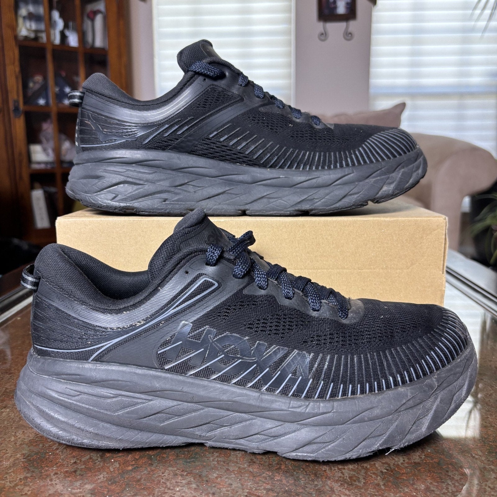 Hoka One One Bondi 7 Shoes Mens 12.5 Black Road Running Athletic Comfort Sneaker