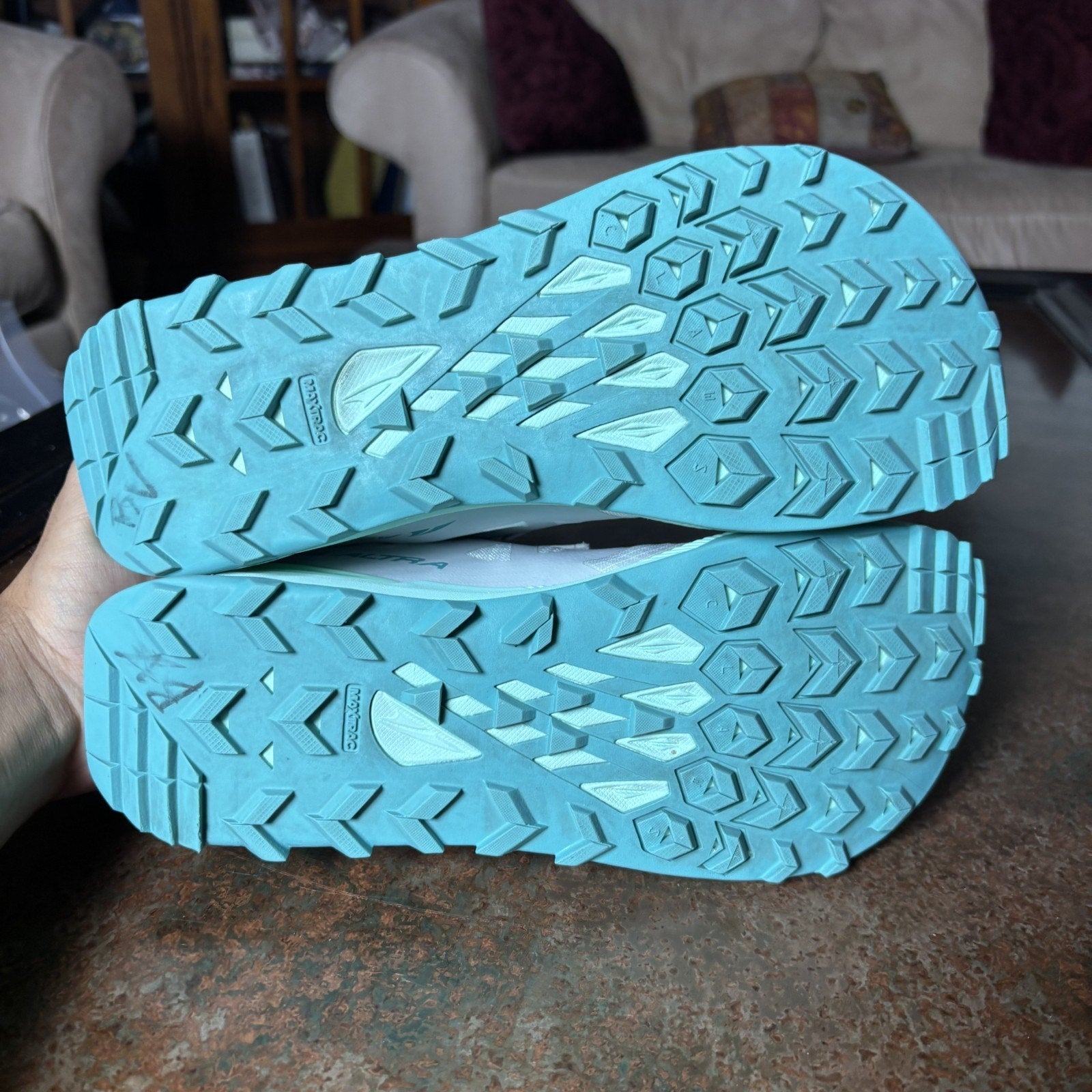 Altra Lone Peak 7 Shoes Women's 6.5 Wide White Teal Trail Running Athletic Gym