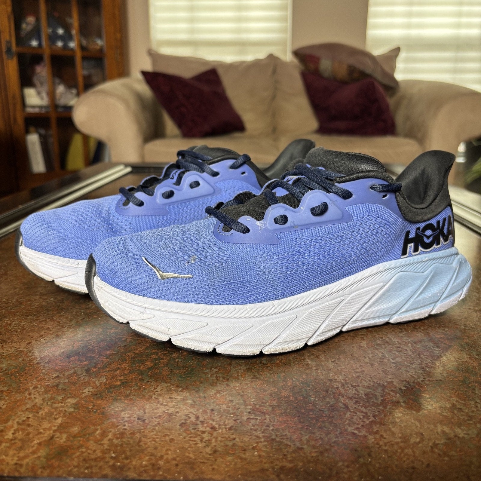 Hoka One One Arahi 7 Women's Size 9.5 Blue White Athletic Running Shoes Sneakers