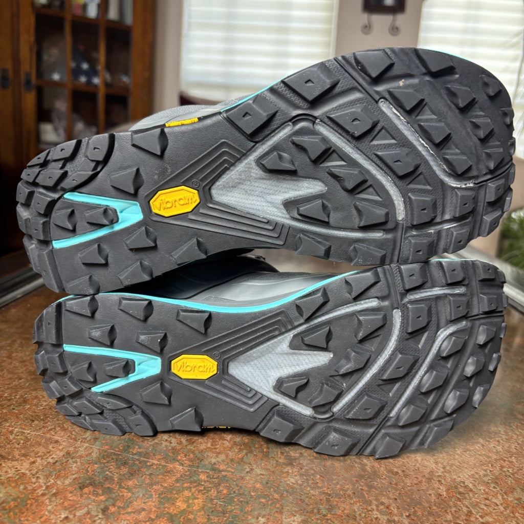 Topo Athletic Hydroventure 2 Shoes Women's 10.5 Grey Road Running Trail Sneakers