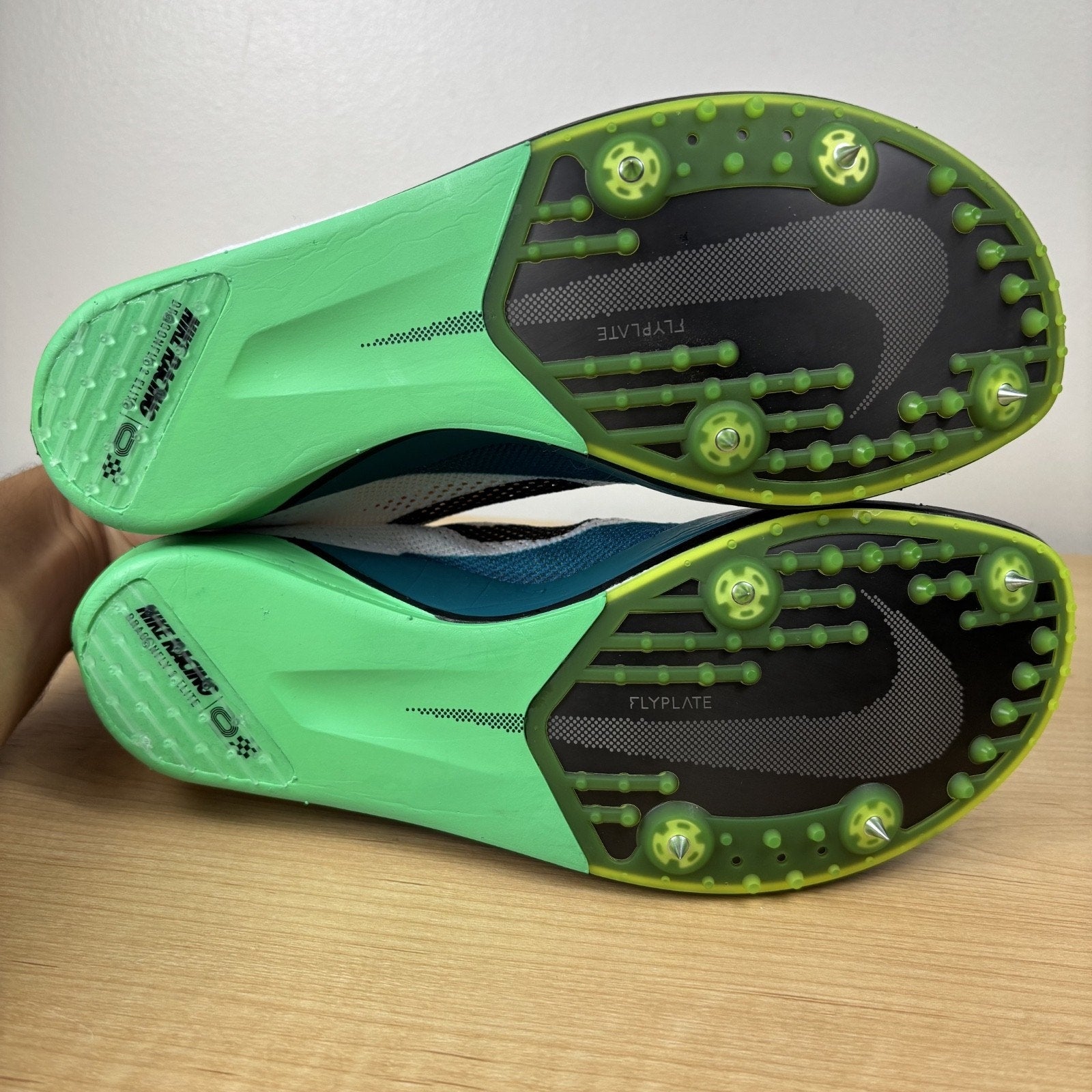 Nike ZoomX Dragonfly 2 Elite Track & Field Spikes Mens Size 7.5 White Green NEW