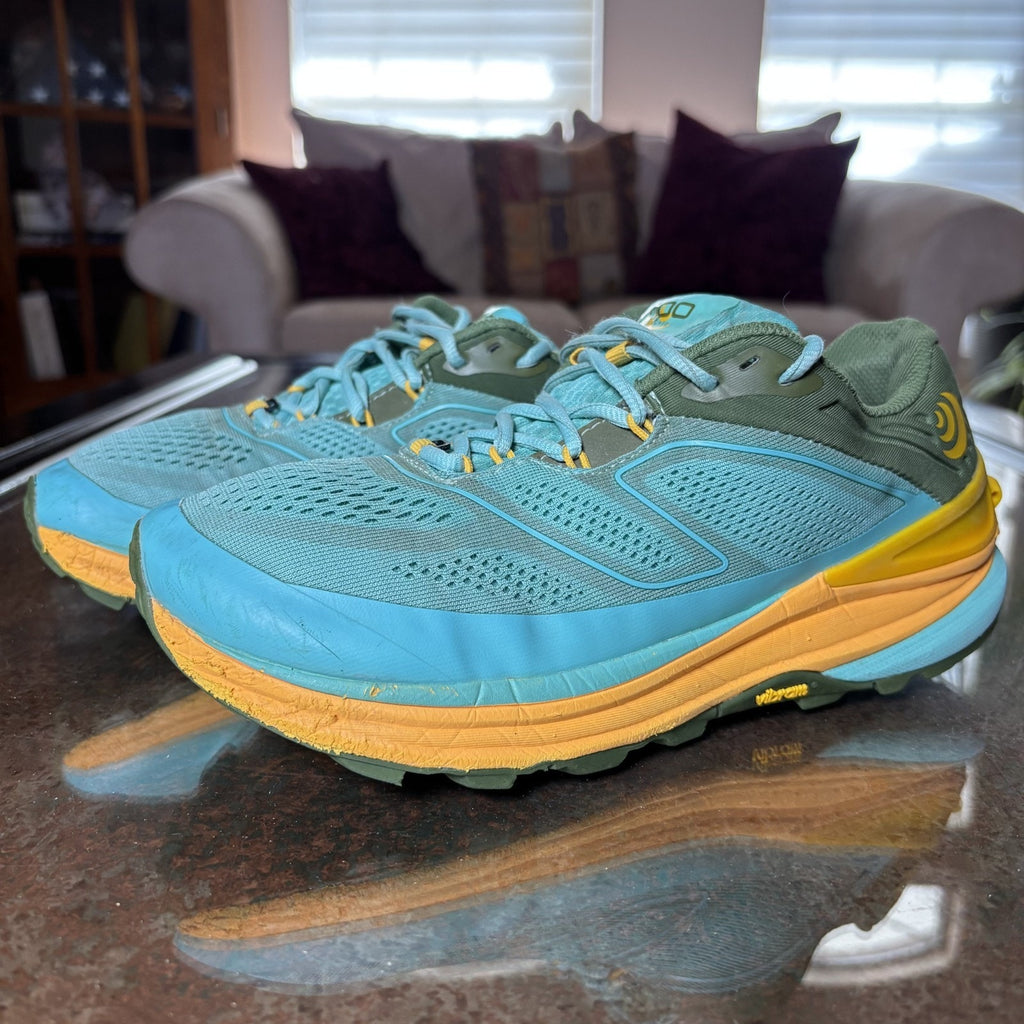 Topo Athletic Ultraventure 2 Shoes Women's Size 8.5 Green Yellow Trail Running