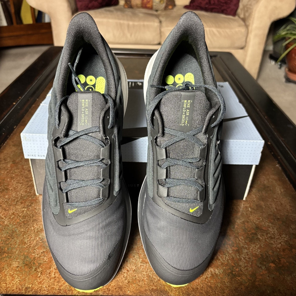 Nike Air Winflo 9 Shield Shoes Mens Size 12 Black Outdoor Road Running Sneakers