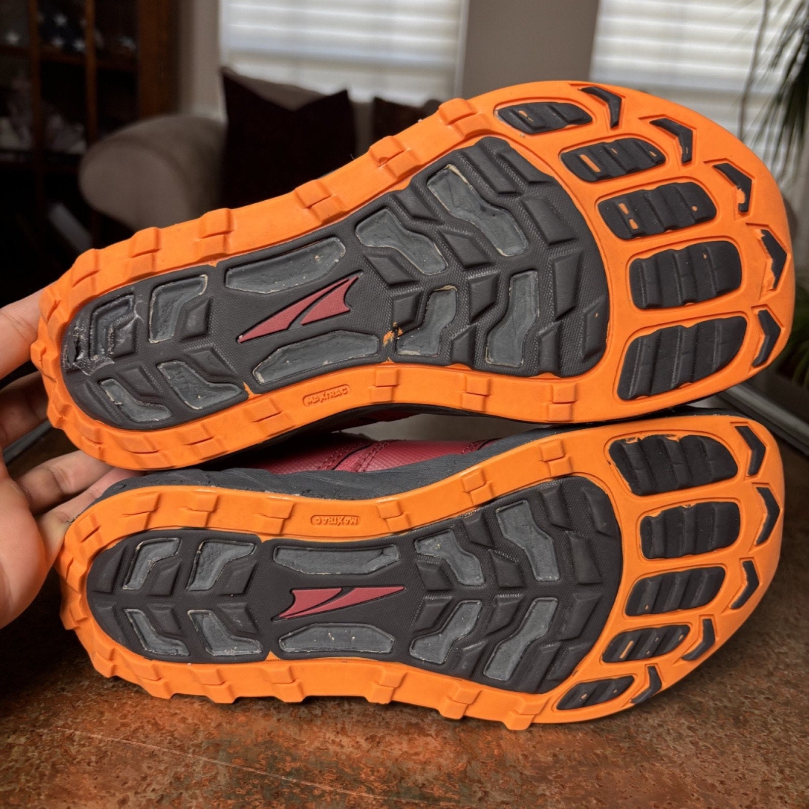 Altra Superior 5 Shoes Women's Size 9 Red Trail Running Gym Sneakers AL0A5483666