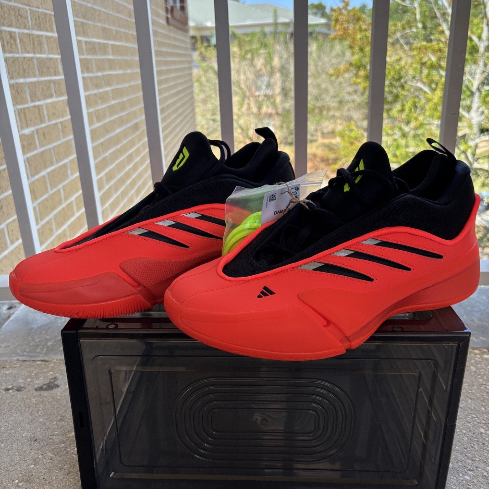 Adidas Dame 9 Shoes Mens Size 7.5 Solar Red Basketball Athletic Sneakers IE3627
