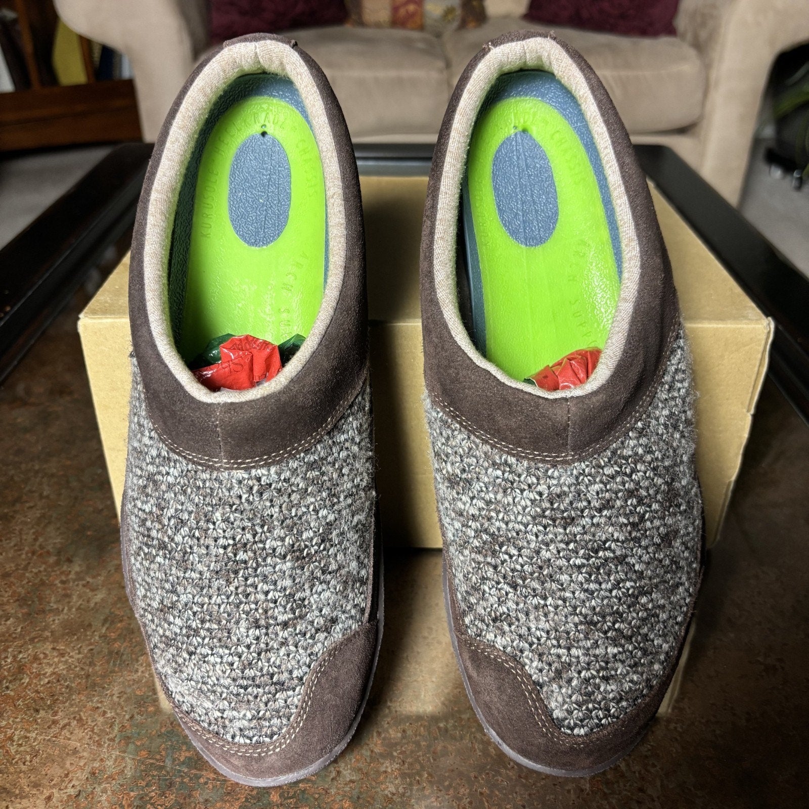 Kuru Draft Slippers Men's Size 9.5 Brown Grey Knit Comfort Walking Mule Slip-ON