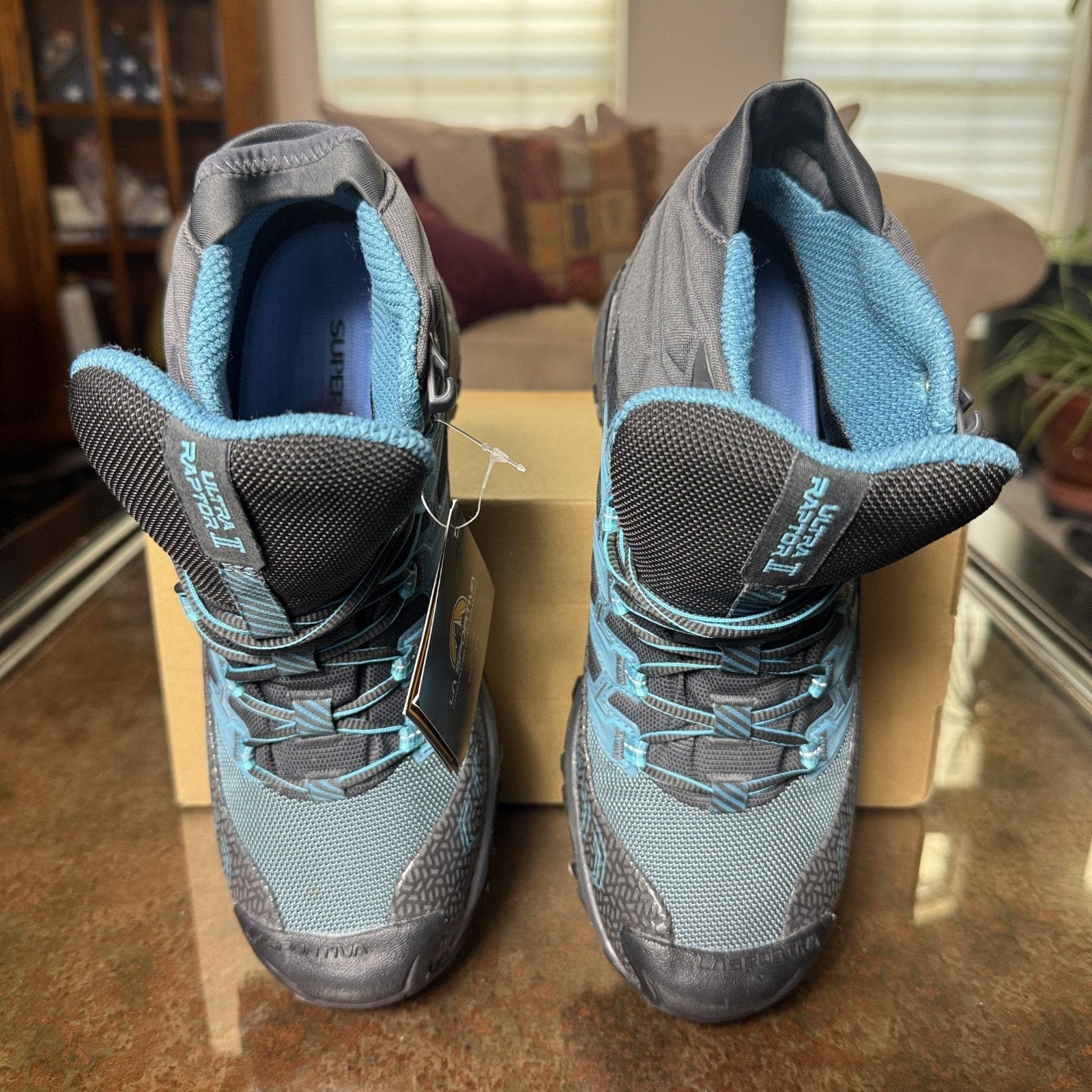 La Sportiva Ultra Raptor II Mid GTX Hiking Boots Women's Size 9 Black Blue Trail