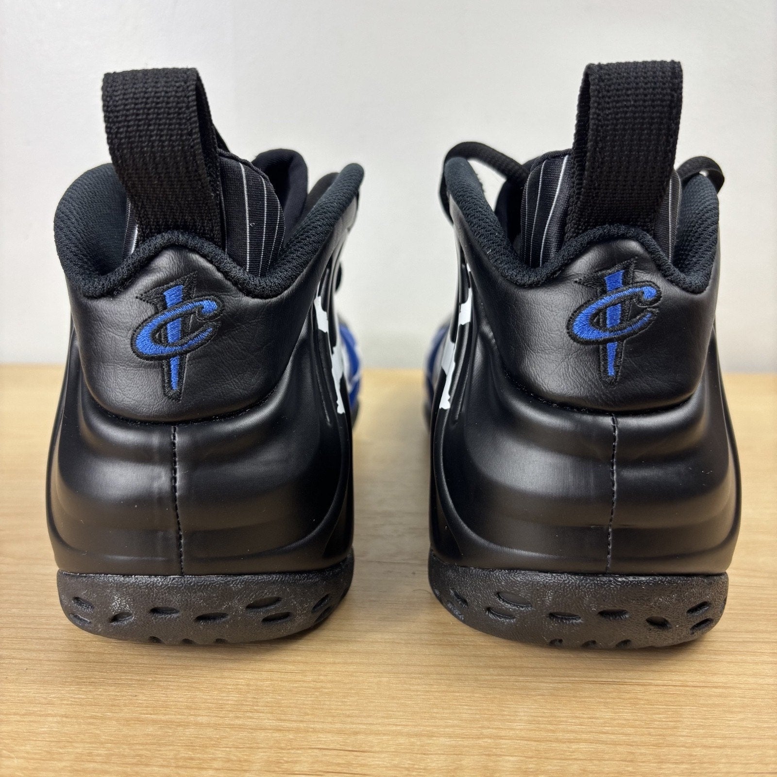 Nike Air Foamposite One Sneakers Mens Size 8 Black Blue 1996 All-Star Game Shoes