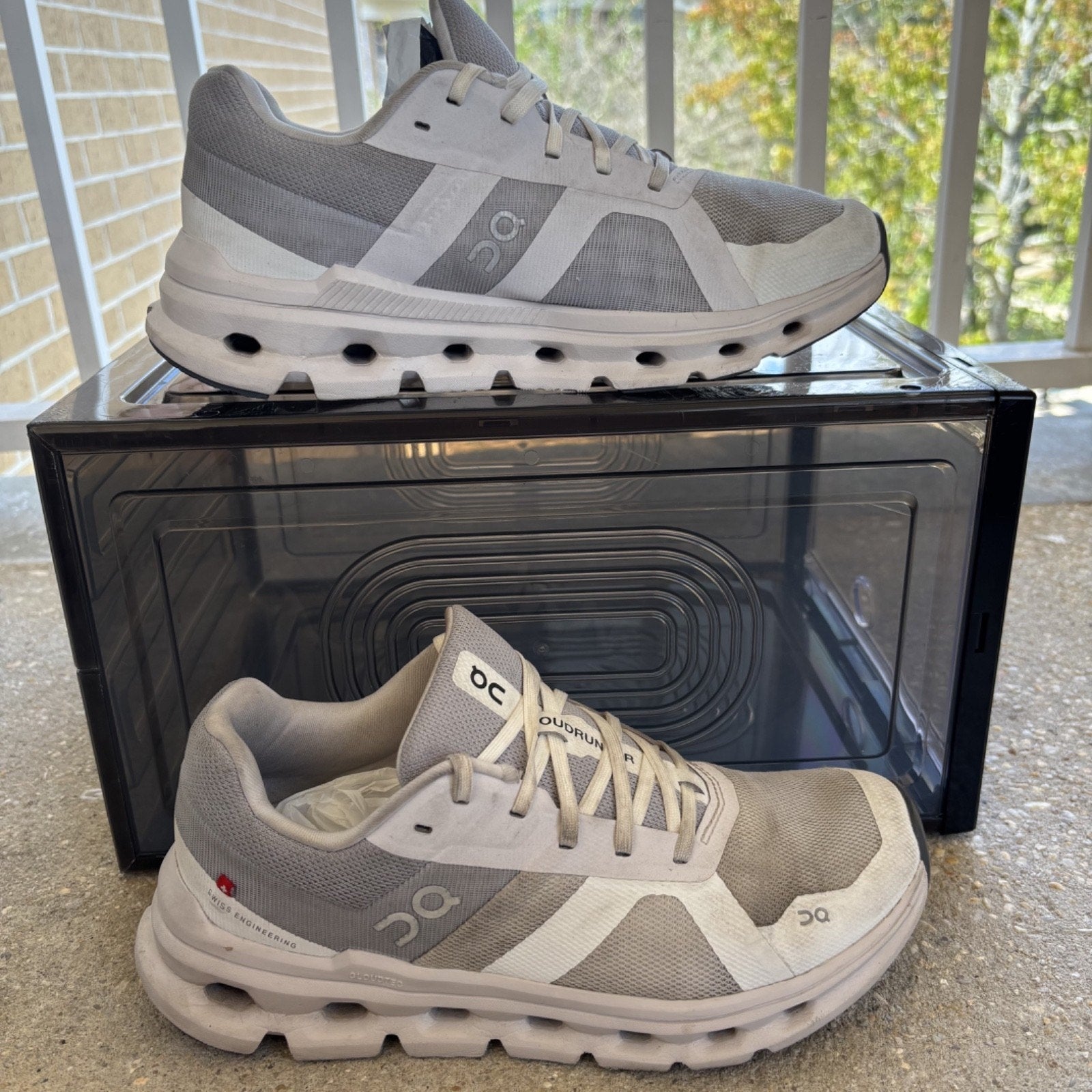 On Cloudrunner Shoes Womens Sz 7.5 White Gray Athletic Running Training Sneakers
