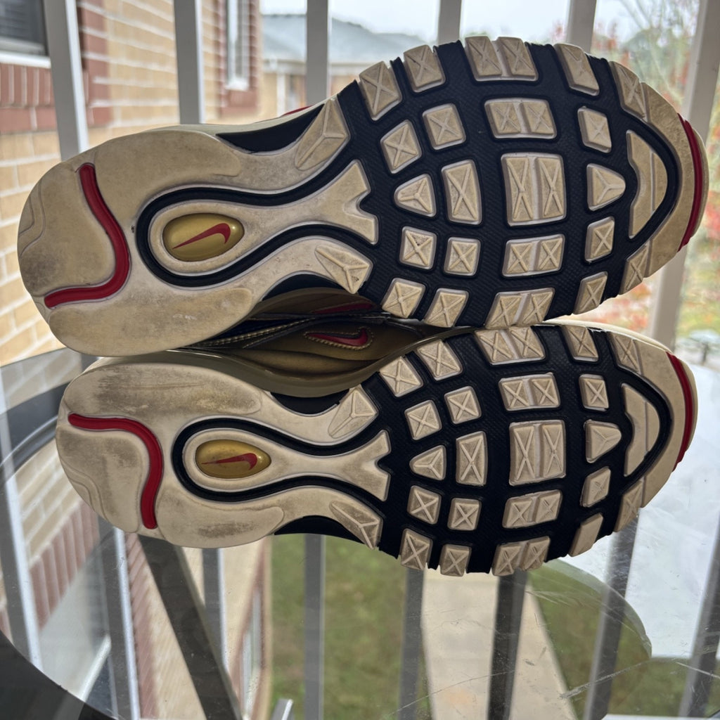 Nike Air Max 97 QS Shoes Women's Size 7.5 Black Gold Medal AT5458-002 Sneakers