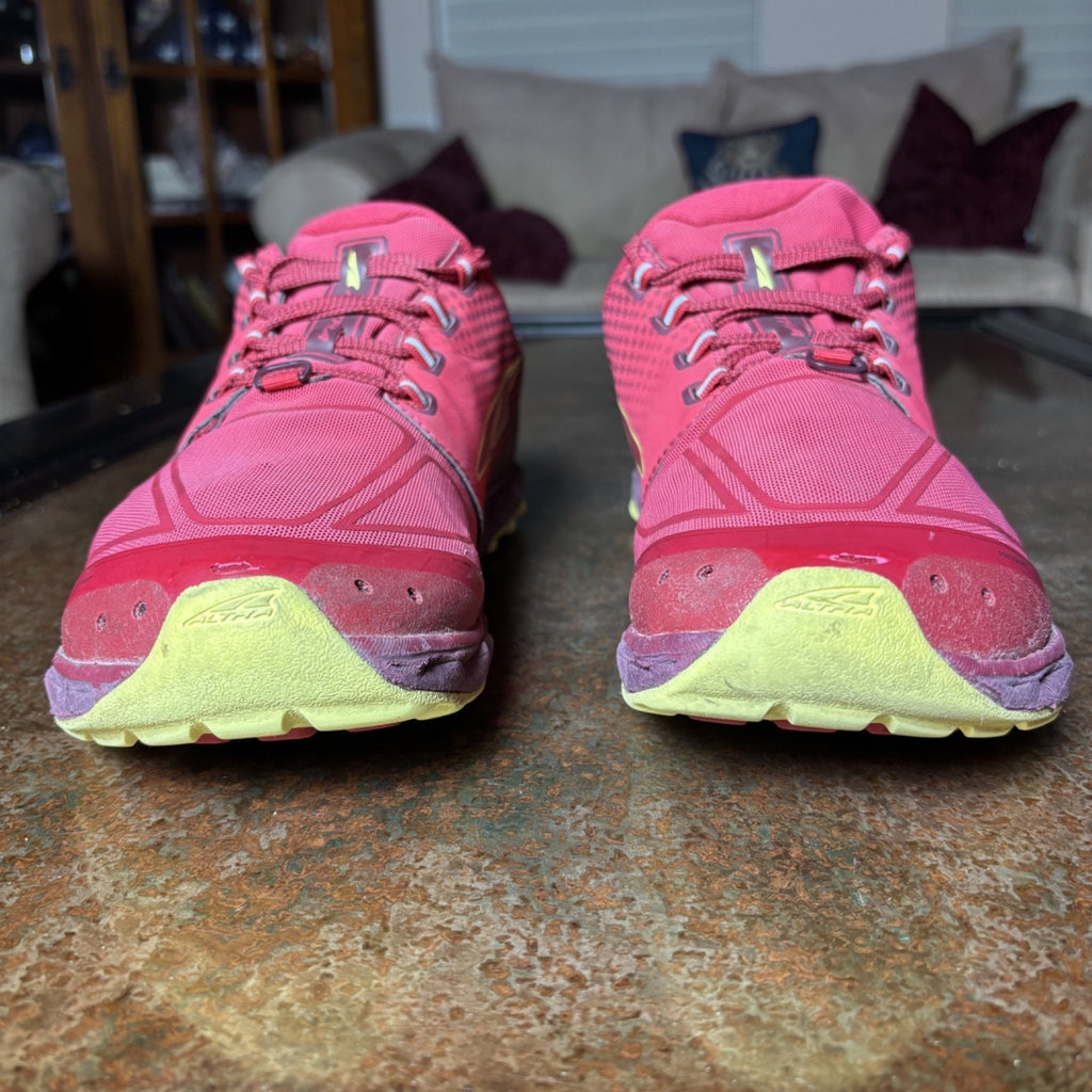 Altra Superior 4.5 Shoes Women's Sz 10 Red Trail Running Hiking Outdoor Sneakers