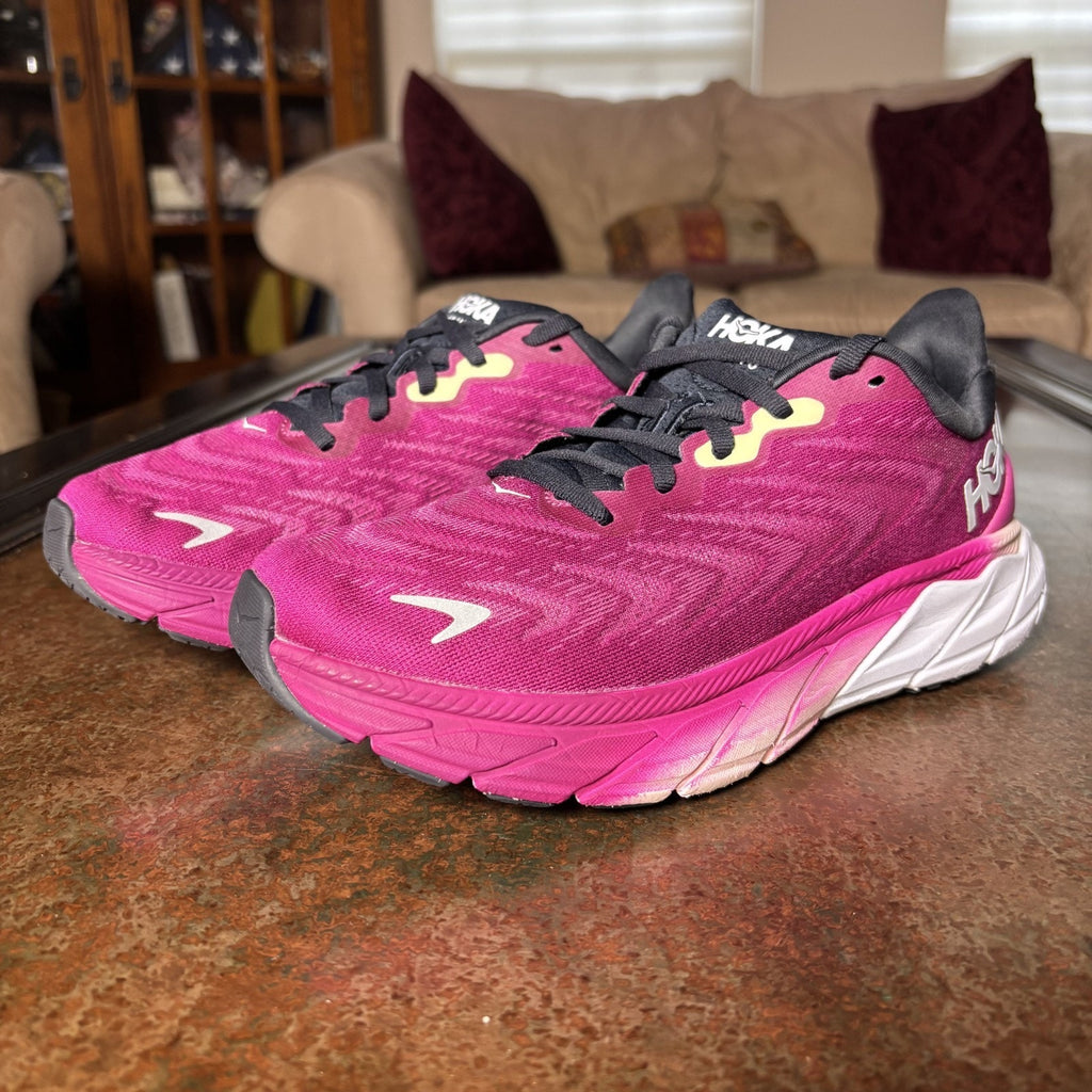 Hoka One One Arahi 6 Women's Size 7.5 Pink Athletic Road Running Shoes Sneakers