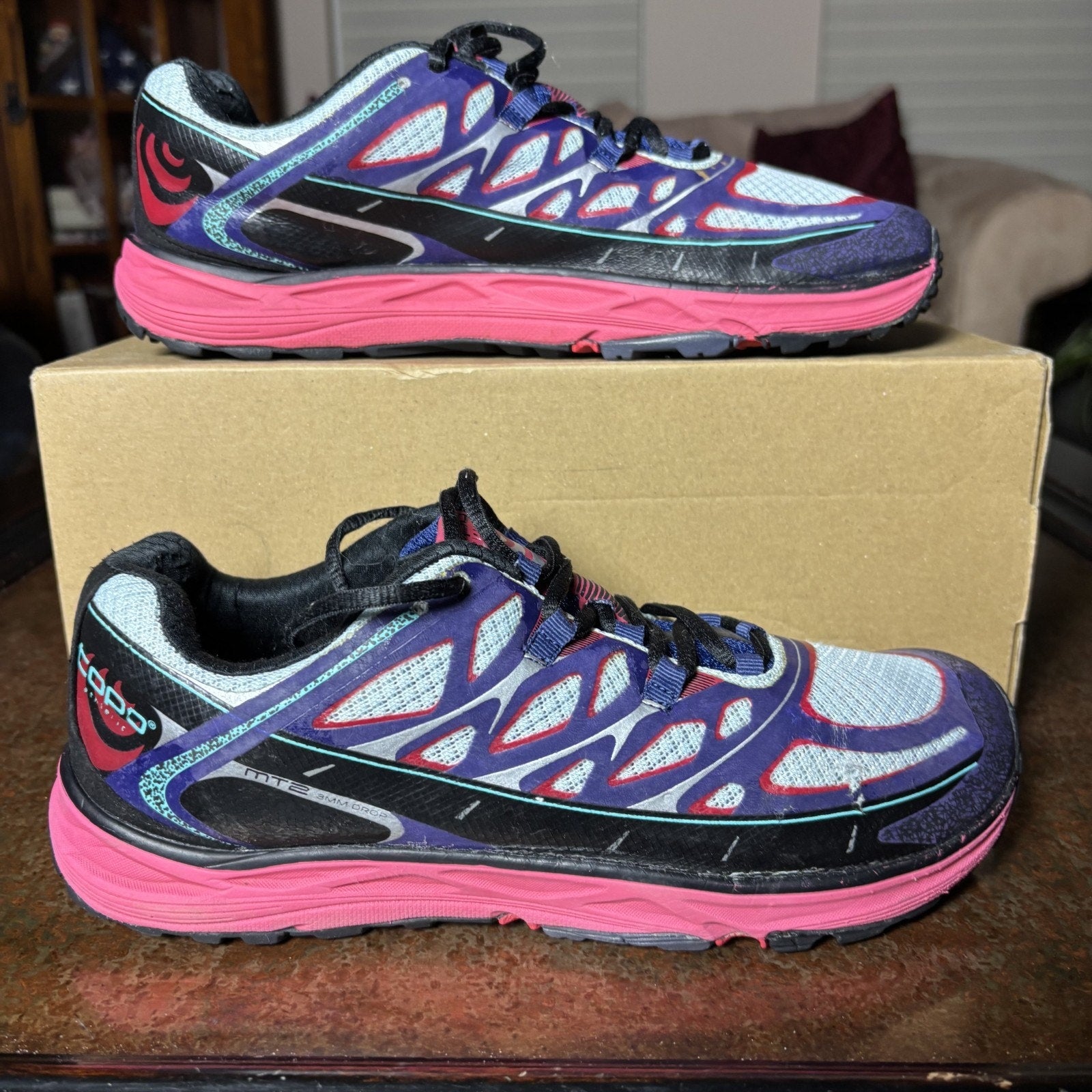 Topo Athletic MT 2 Shoes Women's 9.5 Multicolor Trail Running Jogging Sneakers
