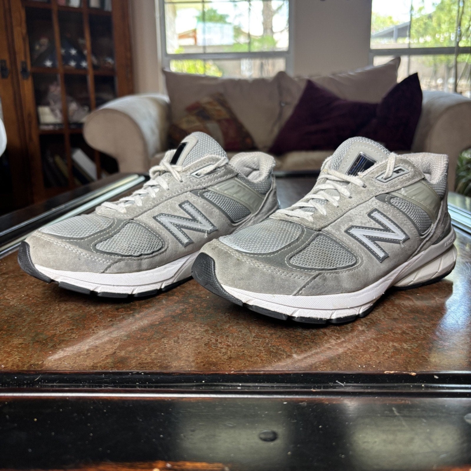 New Balance 990v5 Shoes Womens Sz 9 Wide Grey Suede Running Sneakers Made in USA