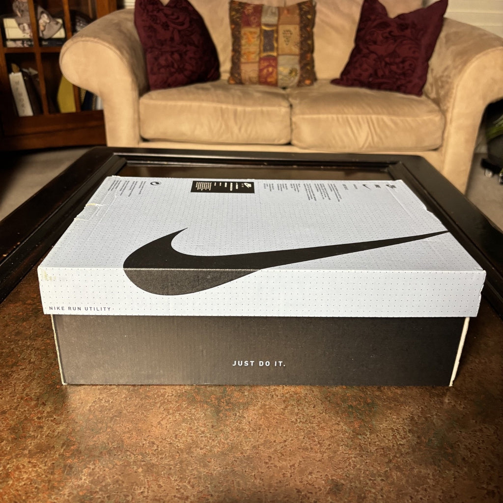 Nike Air Winflo 9 Shield Shoes Mens Size 12 Black Outdoor Road Running Sneakers