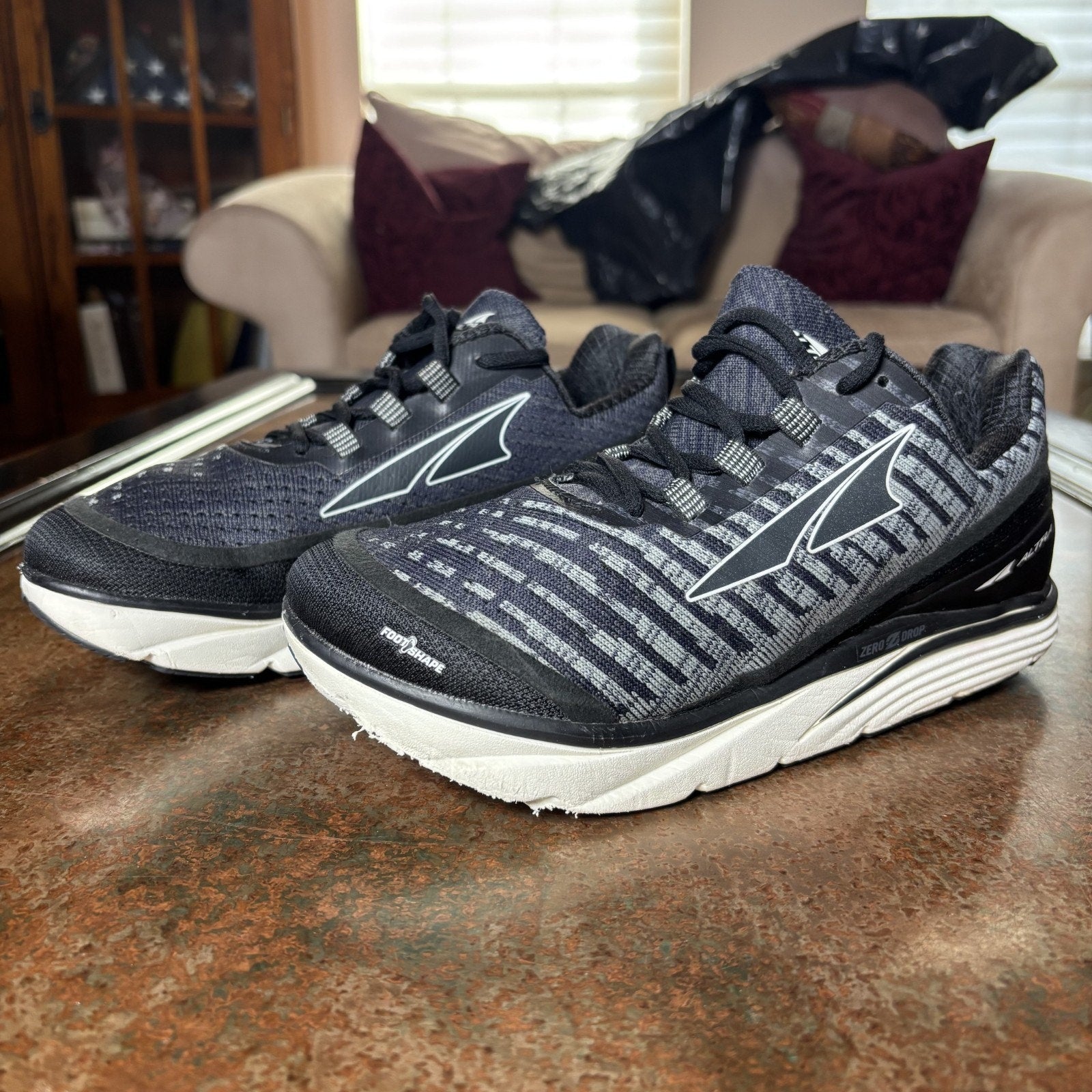 Altra Torin Knit 3.5 Shoes Women's Size 9 Black Grey Athletic Running Zero Drop