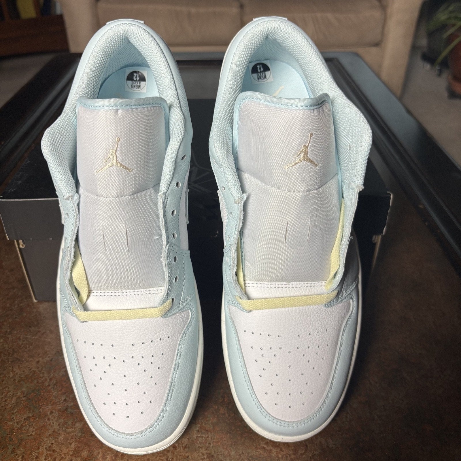 Nike Air Jordan 1 Low SE Sneakers Mens Size 12 Glacier Blue White Athletic Shoes