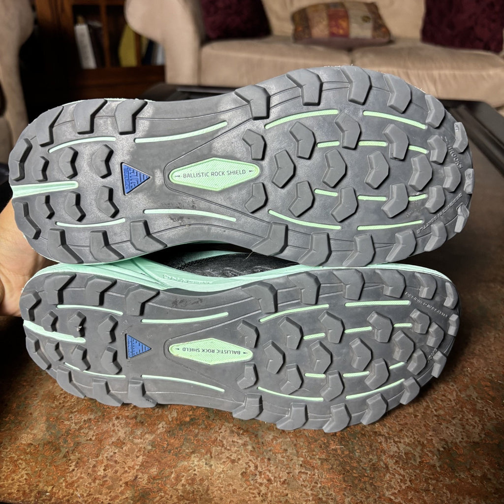 Brooks Cascadia 16 Trail Shoes Womens Size 8.5 Black Teal Hiking Outdoor Sneaker