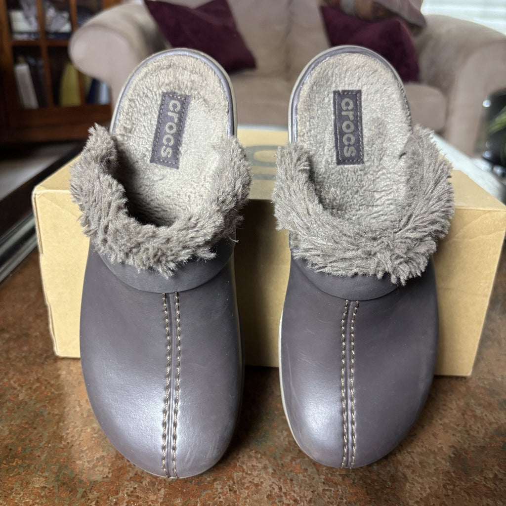 Crocs Cobbler Eva Clogs Womens Size 7 Brown Espresso Faux Fur Lined Mule Slip On