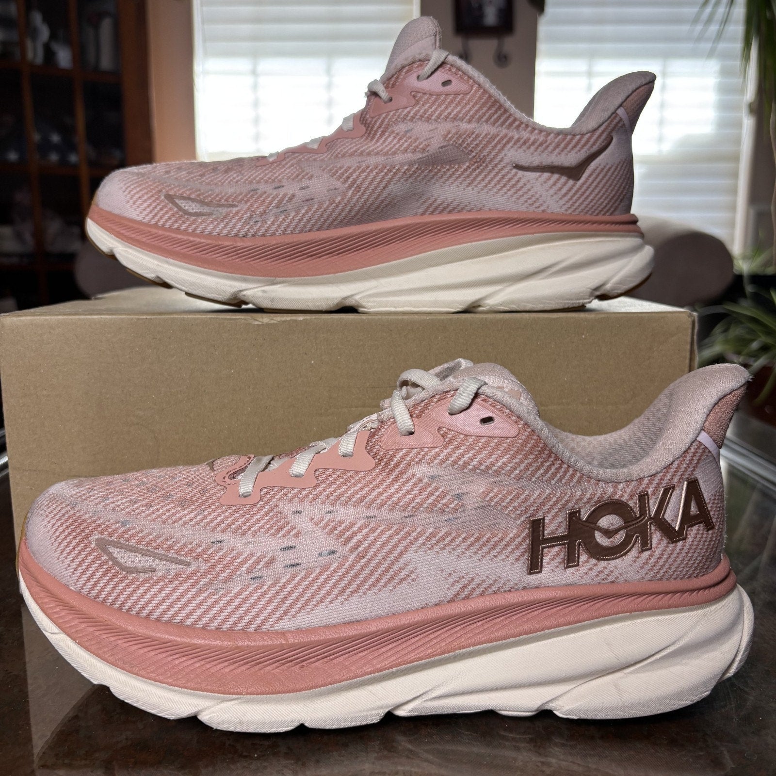 Hoka One One Clifton 9 Shoes Womens Size 9.5 Pink Road Running Athletic Sneakers
