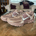 Nike Zoom Vomero 5 Shoes Mens Size 10.5 Brown Athletic Running Comfort Sneakers