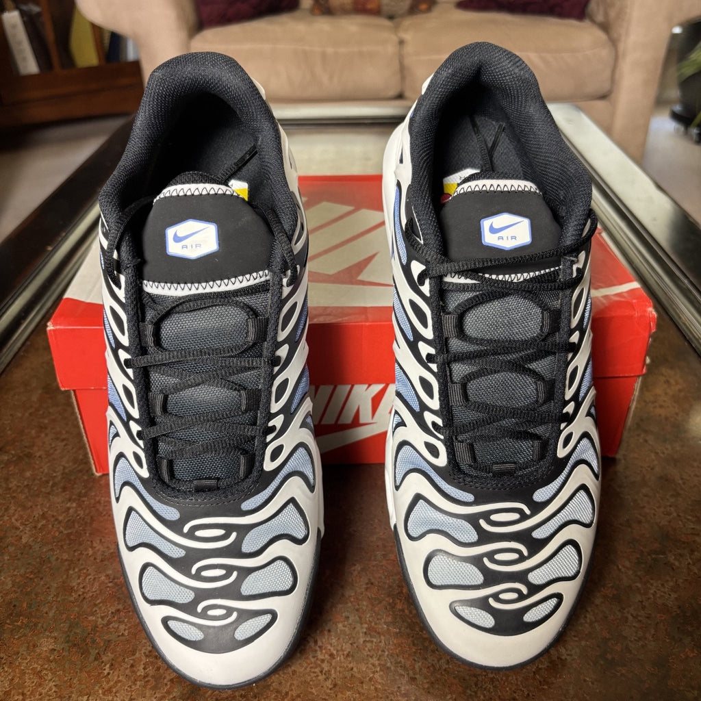 Nike Air Max Plus Drift Shoes Mens Size 10.5 White Blue Black Athletic Sneakers