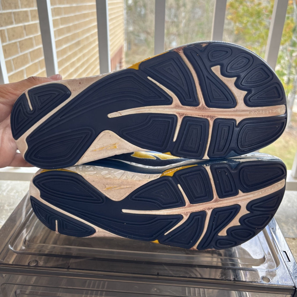 Altra Paradigm 4.5 Shoes Mens Size 8.5 Blue Yellow Running Foot Shaped Sneakers
