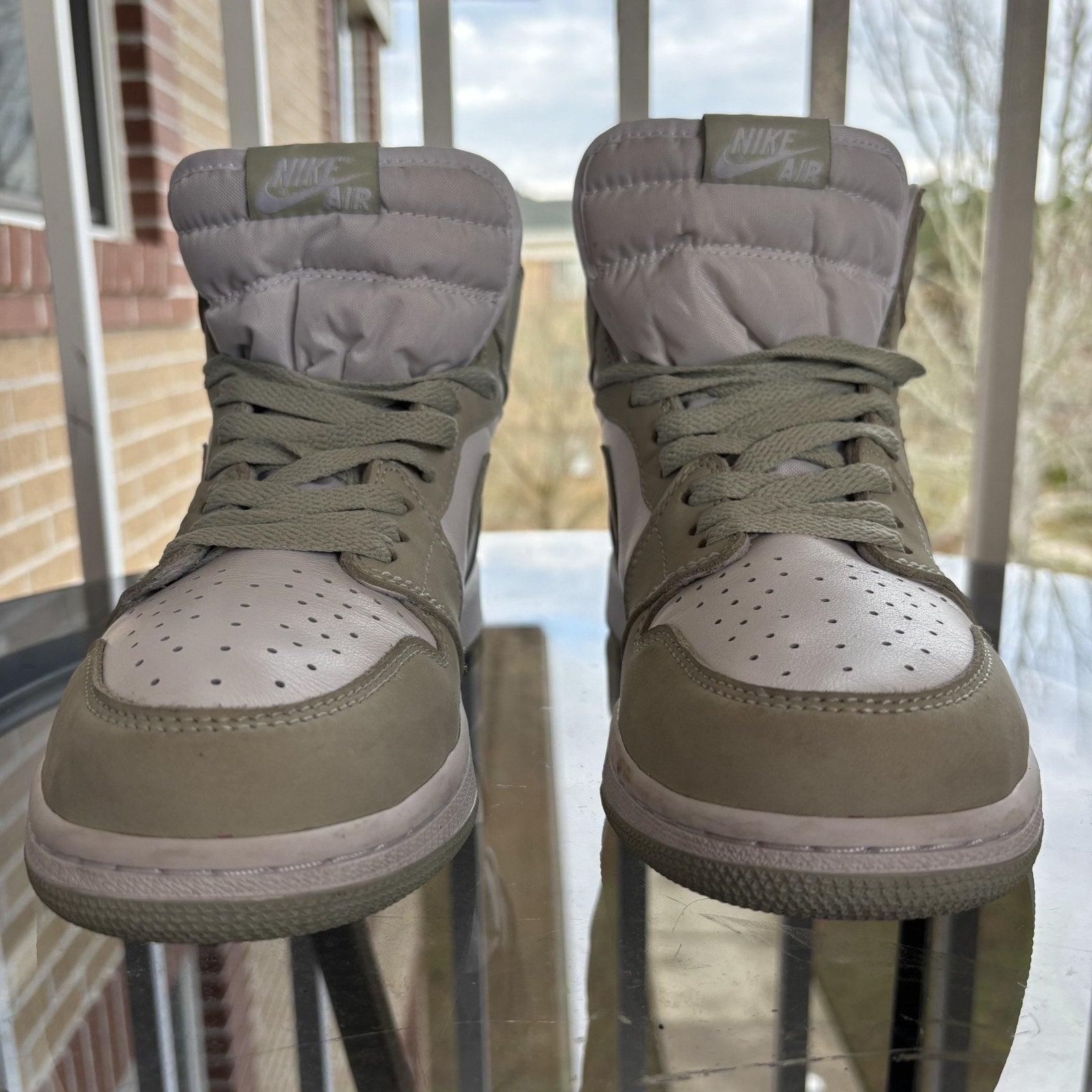 Nike Air Jordan 1 Retro OG High Seafoam Sneakers Women's Sz 10 Green White Shoes