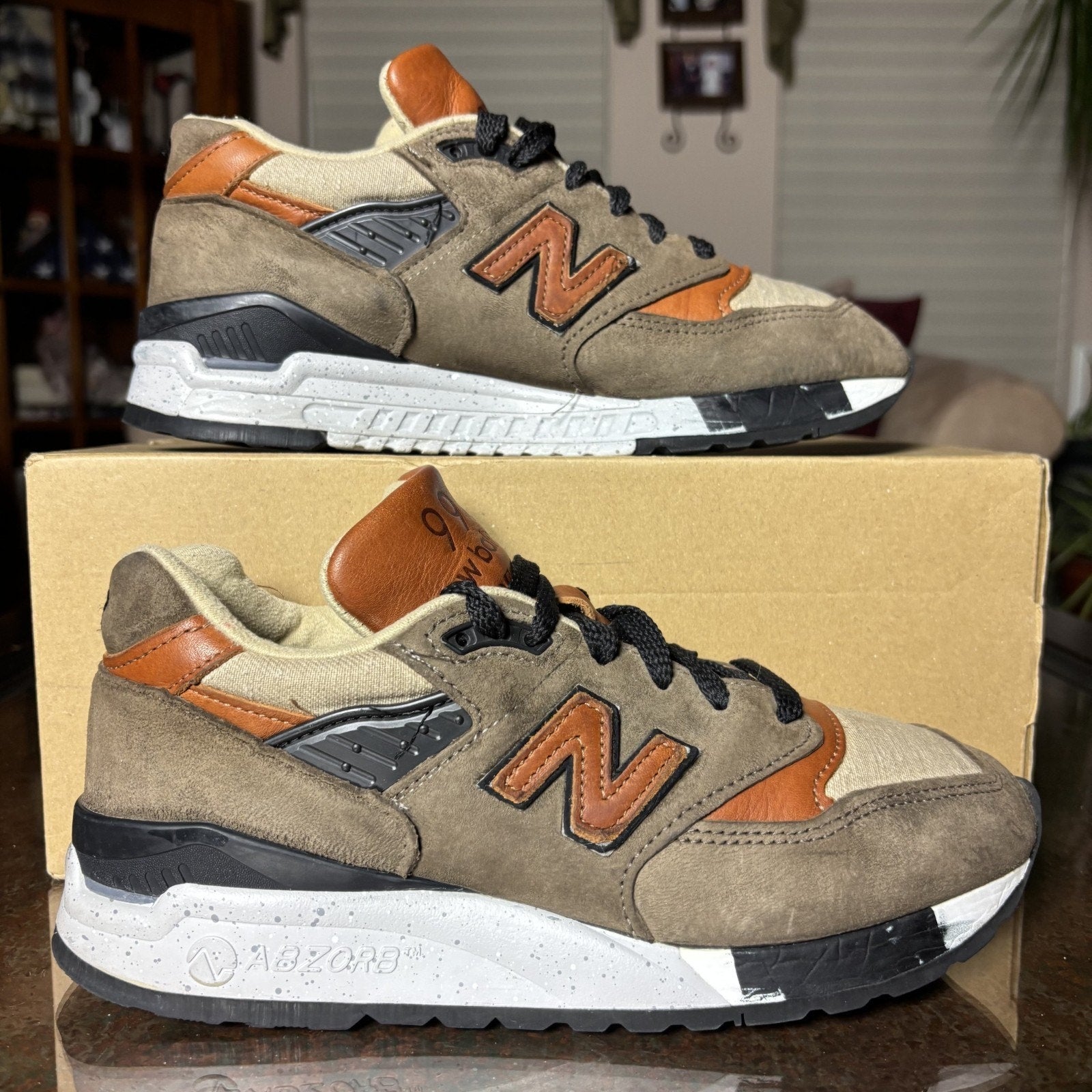 New Balance 998 Shoes Womens Size 7.5 Brown Leather Suede Lifestyle Gym Sneakers