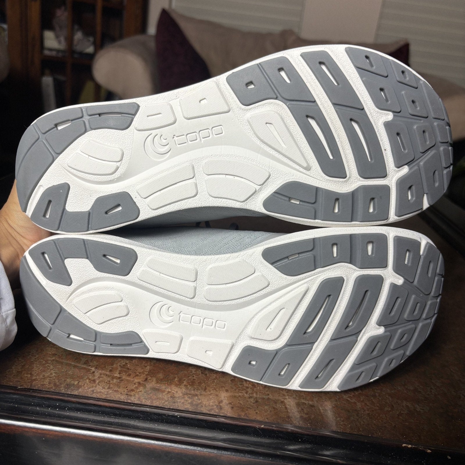 Topo Athletic ST 5 Shoes Mens 11.5 Grey White Lightweight Road Running Athletic