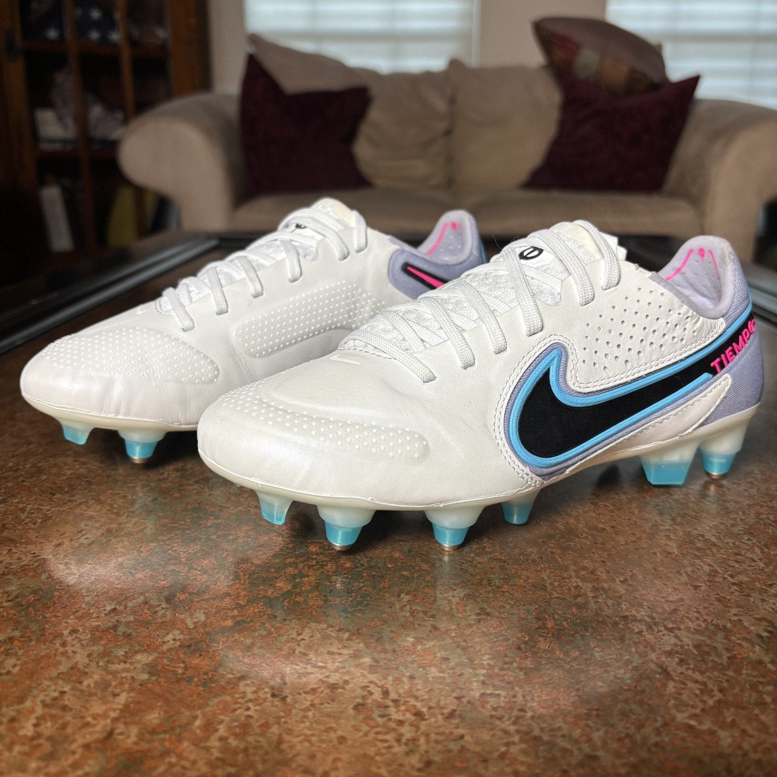 Nike Tiempo Legend 9 Elite SG-PRO AC Soccer Cleats Women's Size 5.5 White Blue