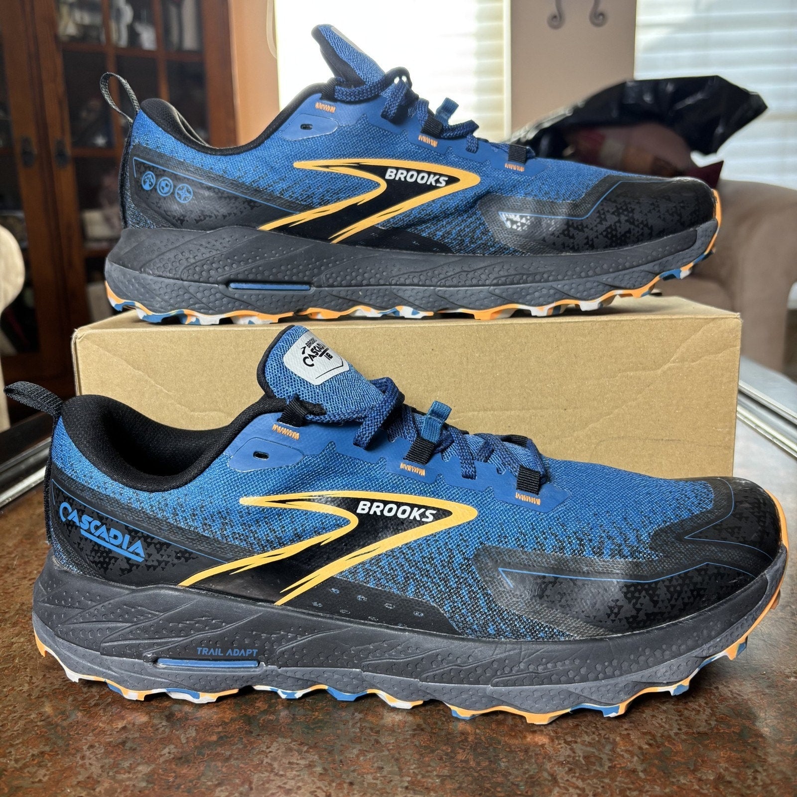 Brooks Cascadia 18 Shoes Mens Size 12.5 Blue Black Trail Running Hiking Sneakers