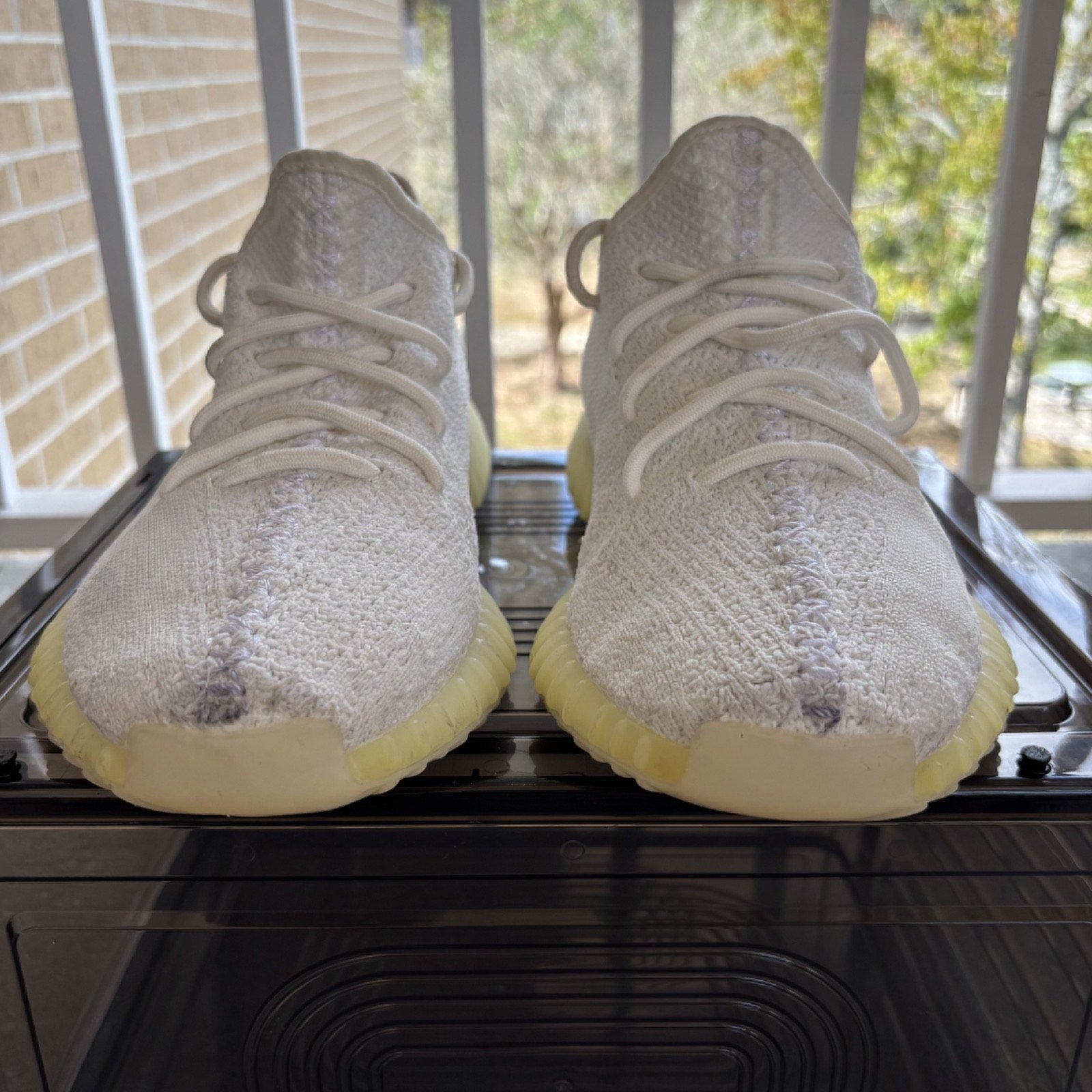 Adidas Yeezy Boost 350 V2 Shoes Mens Size 8 White Cream Athletic Sneakers CP9366