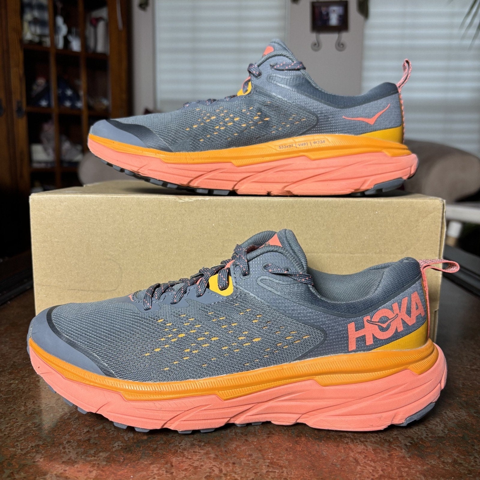Hoka One One Challenger ATR 6 Shoes Women's Size 8.5 Grey Orange Trail Running