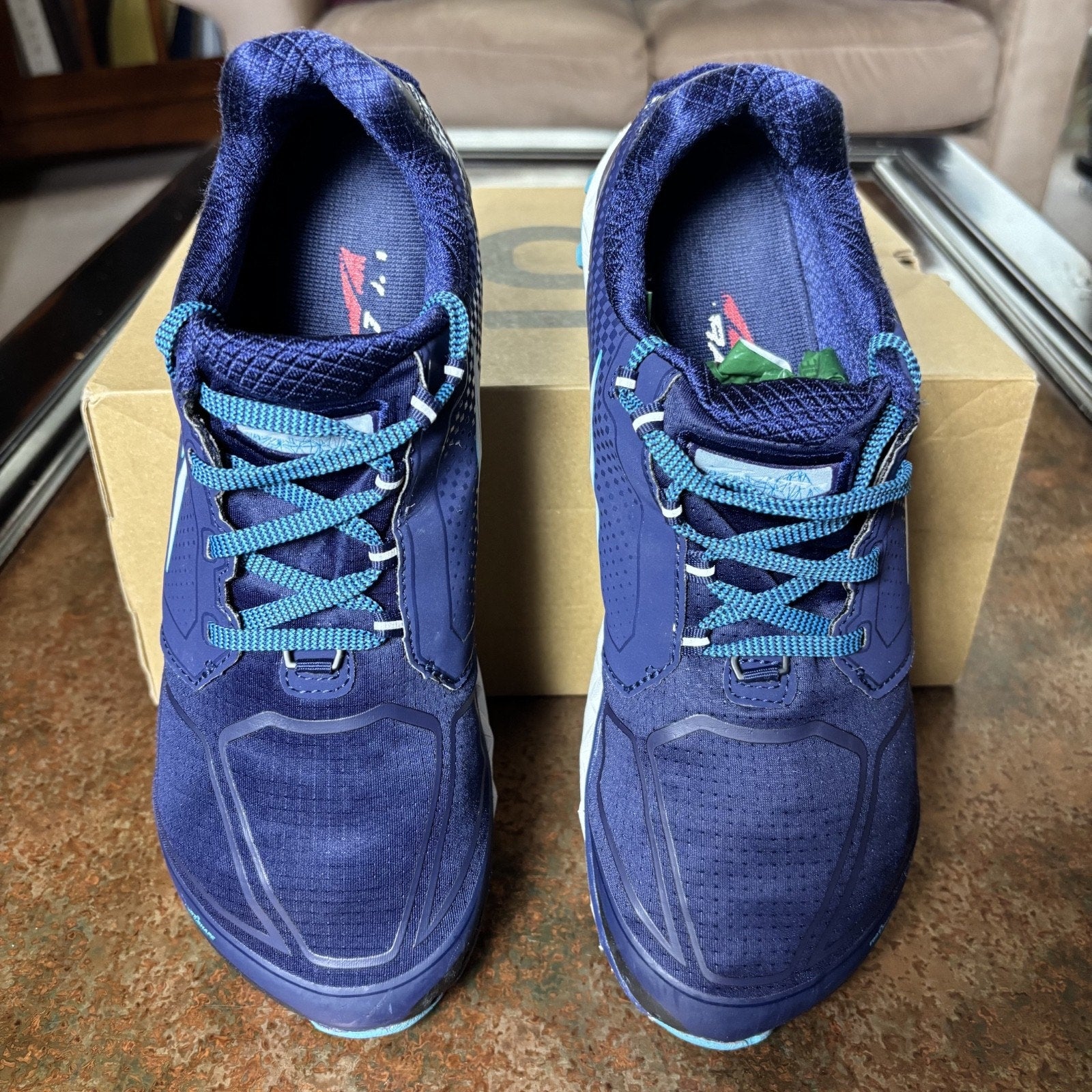 Altra Superior 4 Shoes Women's 10 Navy Blue White Trail Running Athletic Outdoor